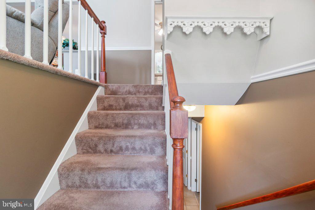 HARFORD HUNT MANOR - Residential