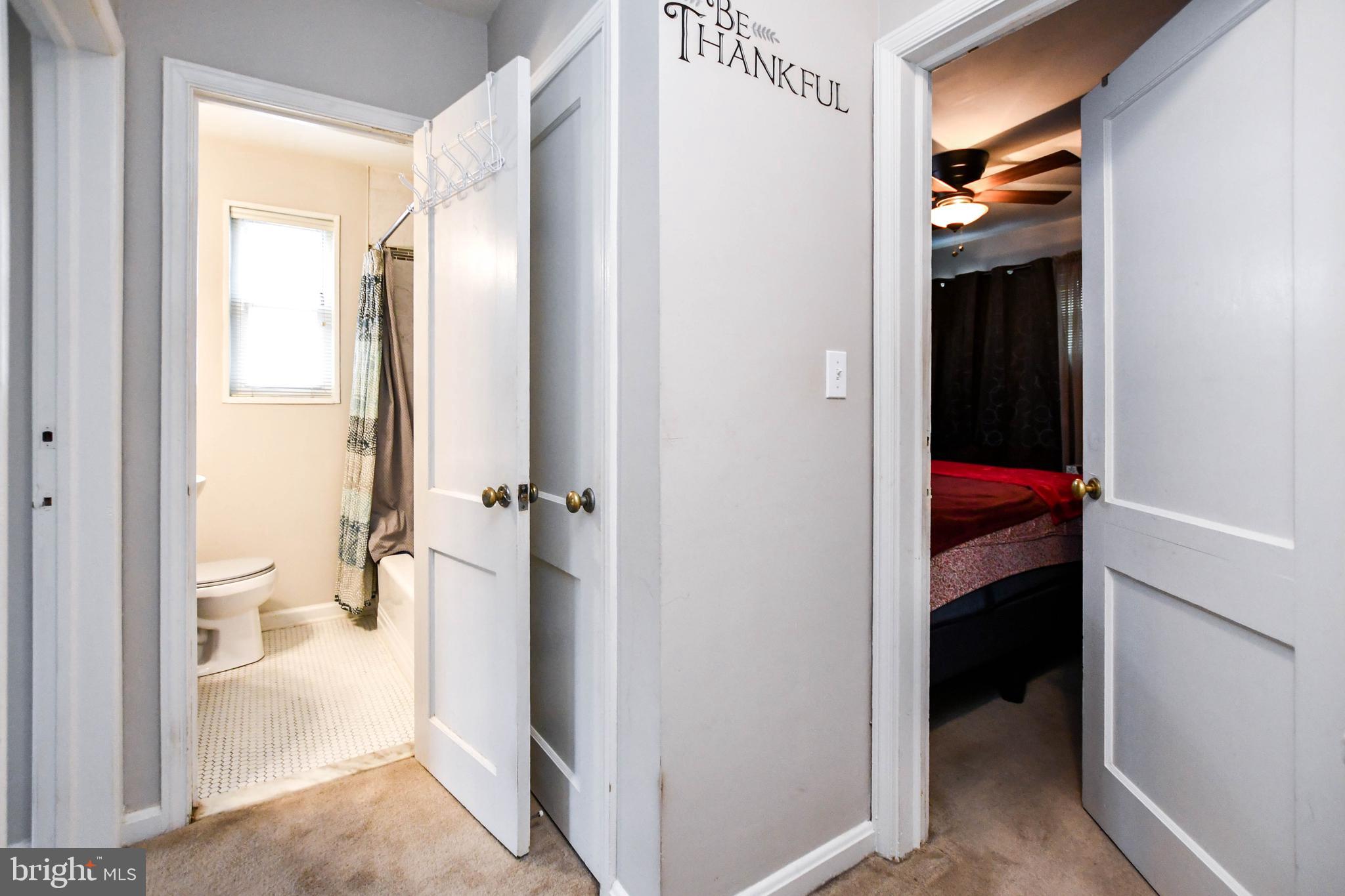 GLEN OAKS - Residential