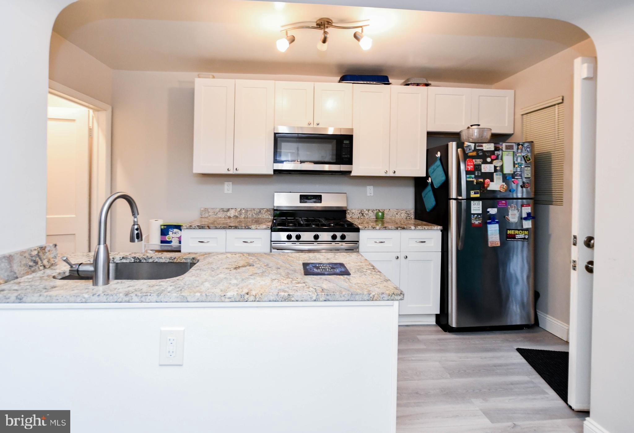 GLEN OAKS - Residential