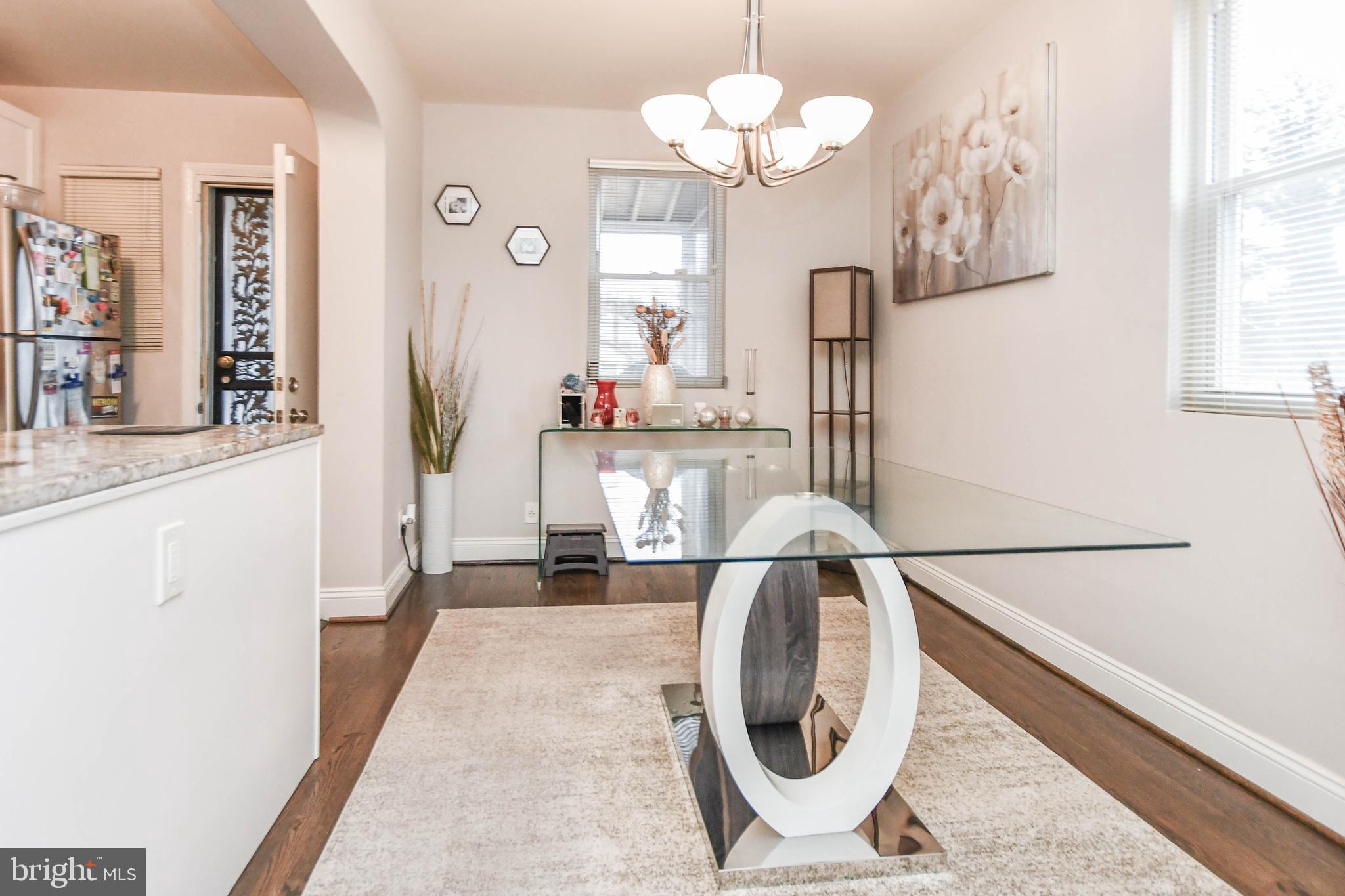 GLEN OAKS - Residential