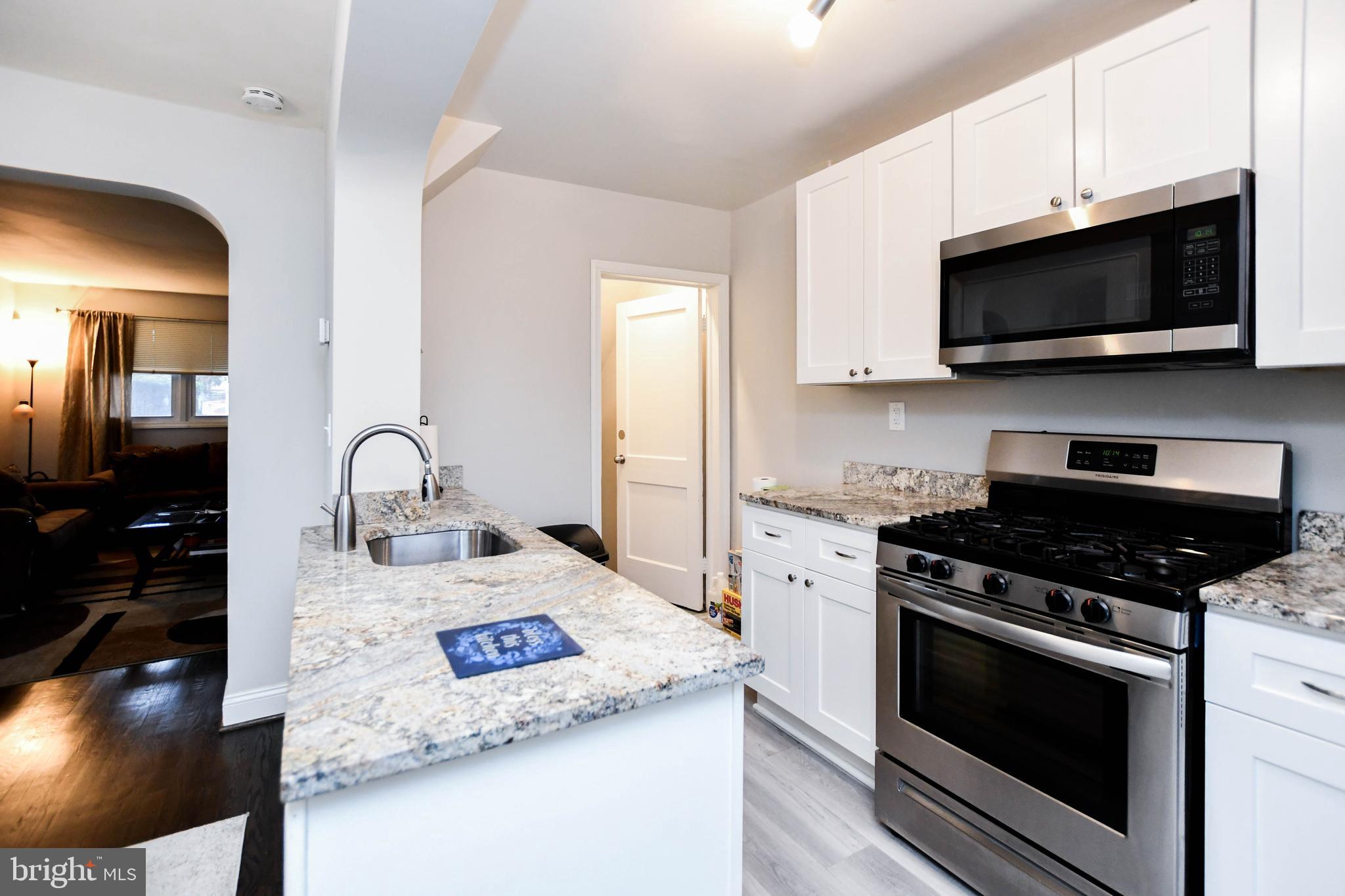 GLEN OAKS - Residential