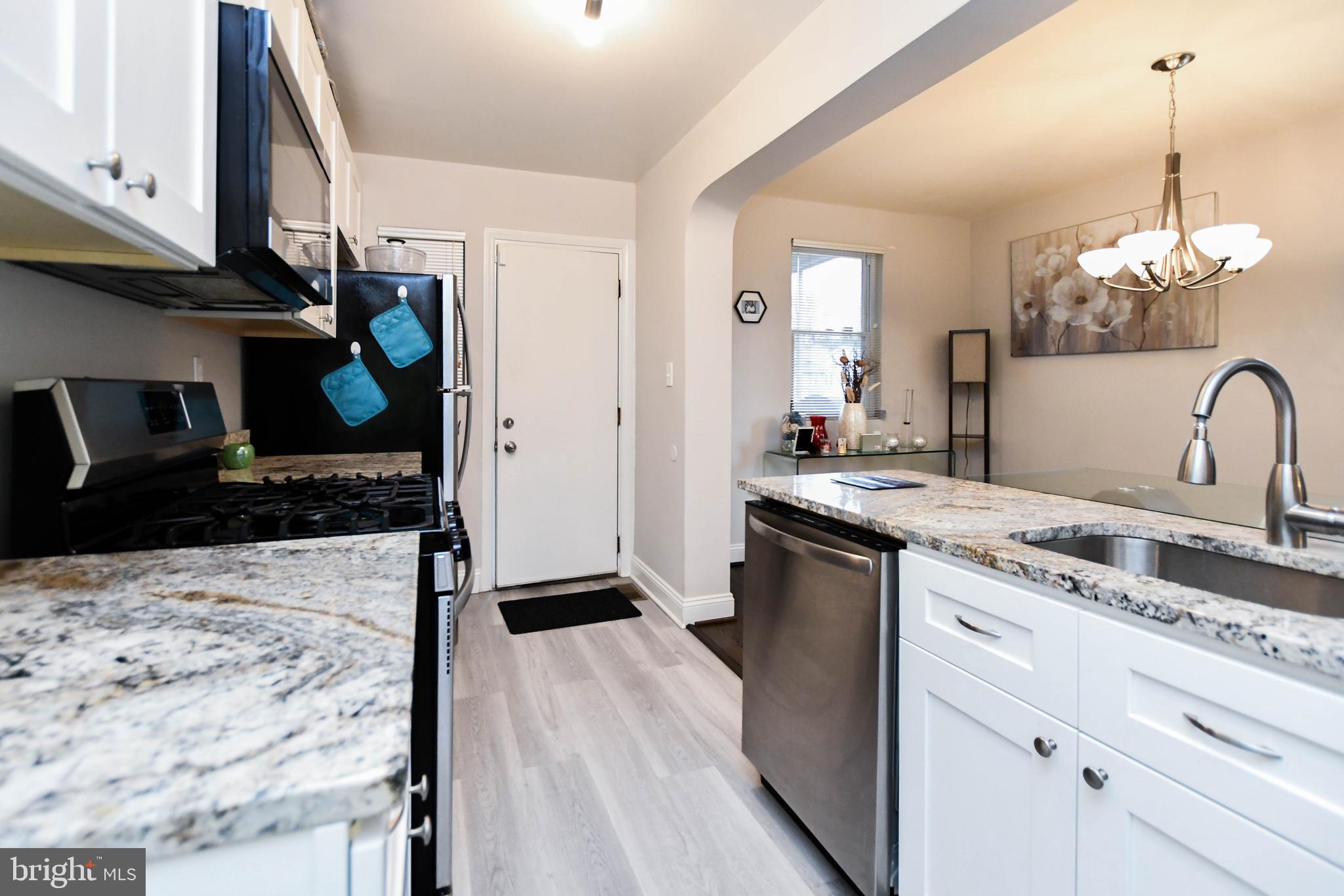 GLEN OAKS - Residential