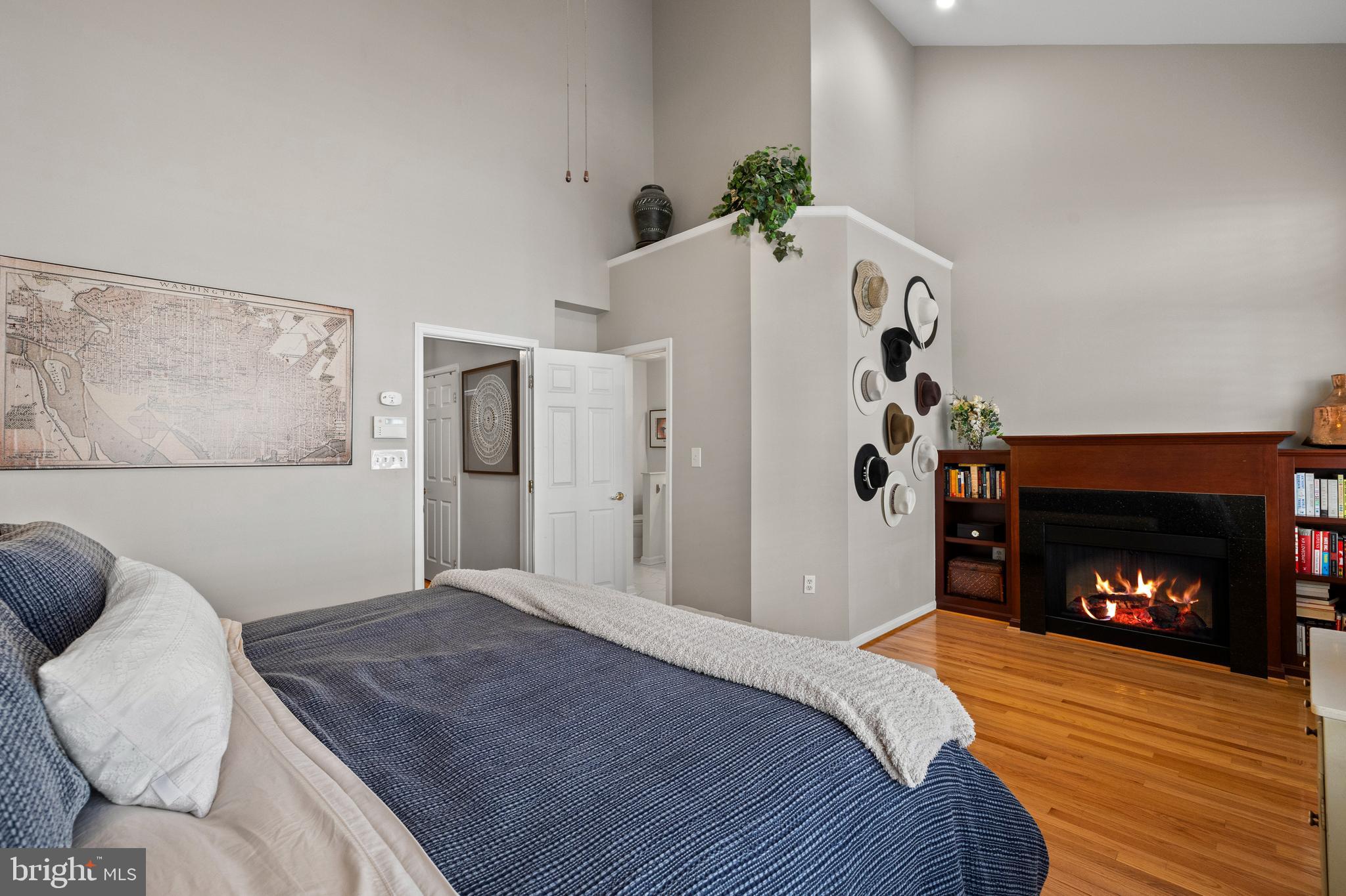 CAMERON STATION - Residential