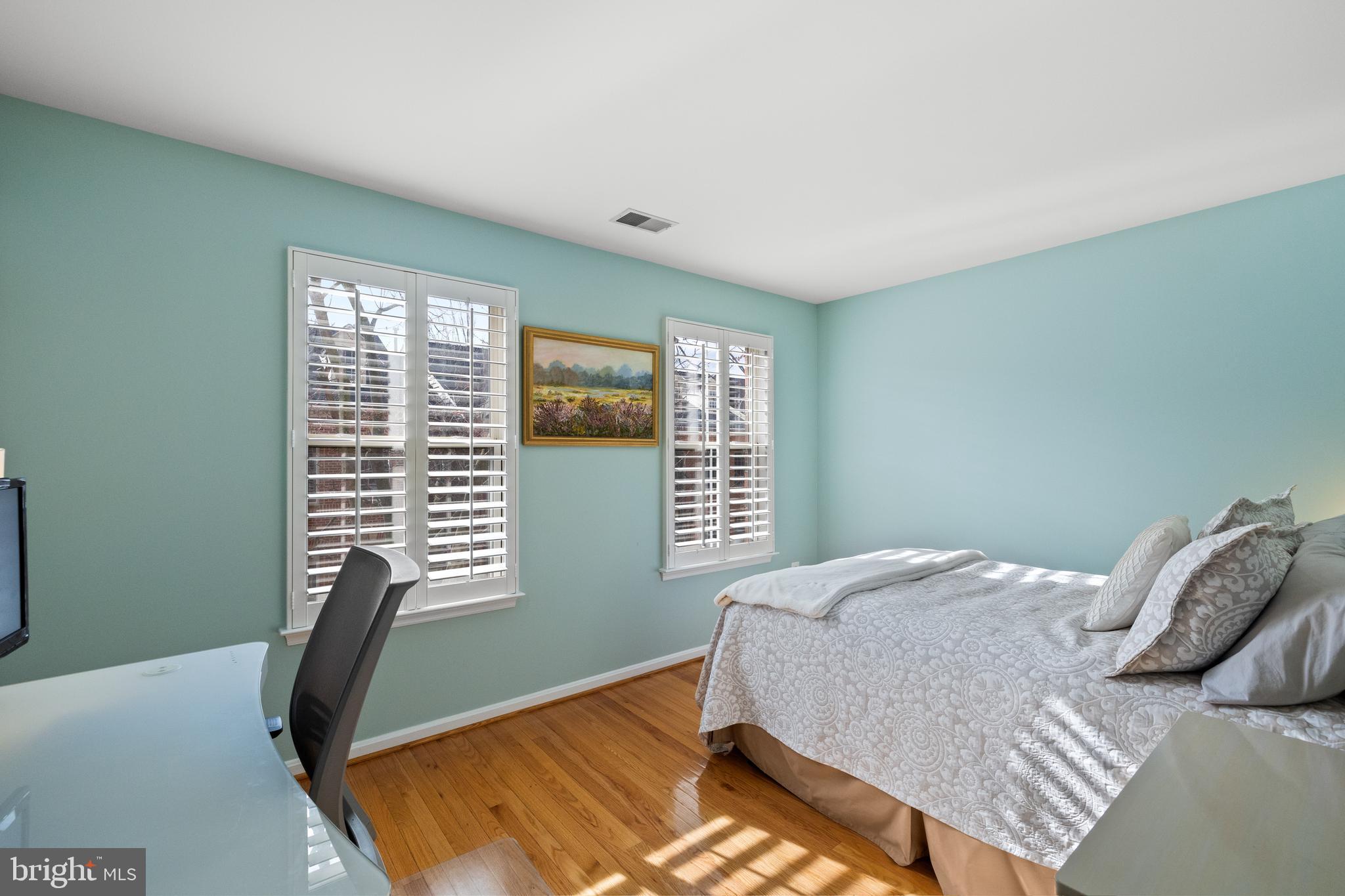 CAMERON STATION - Residential