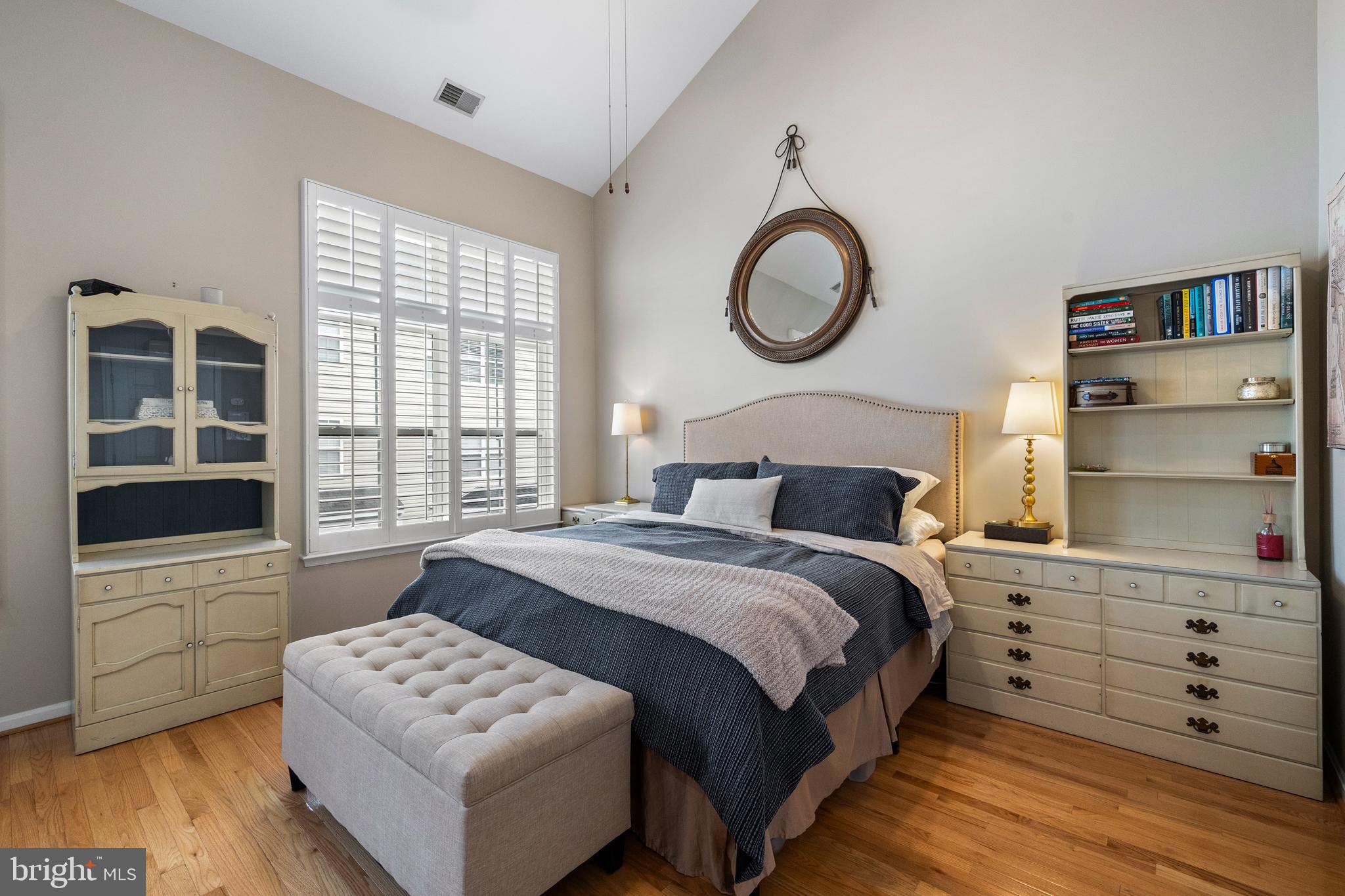 CAMERON STATION - Residential