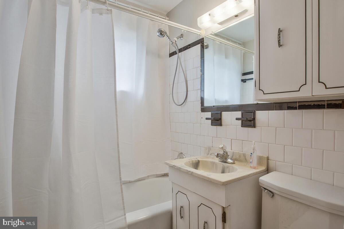 BERWYN HEIGHTS - Residential