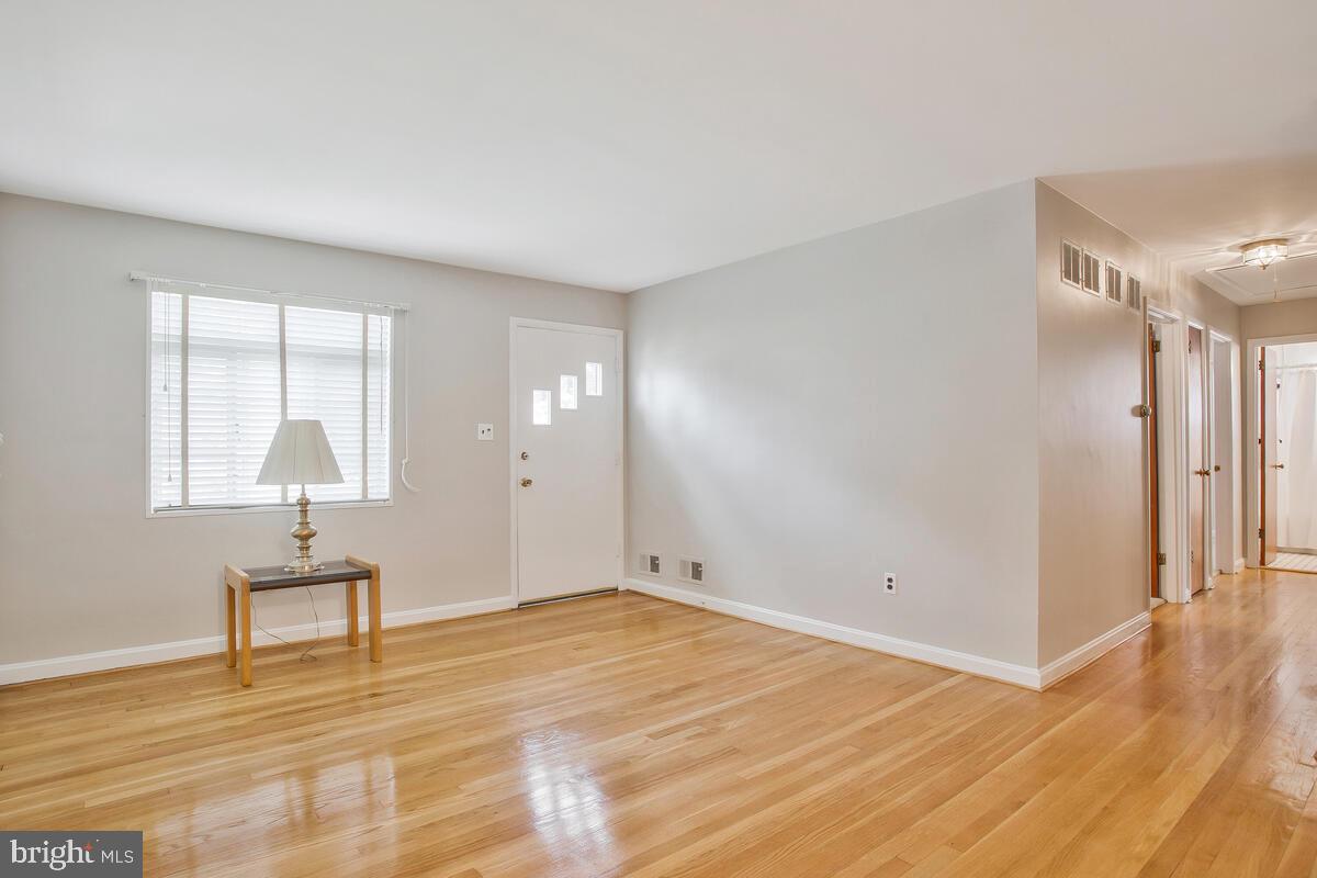 BERWYN HEIGHTS - Residential