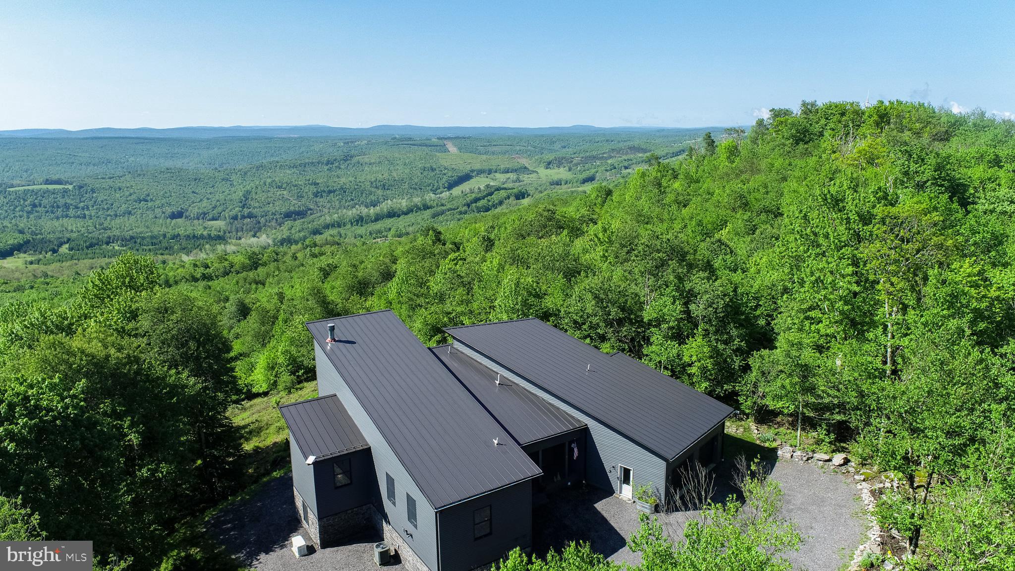 BACKBONE RIDGE - Residential