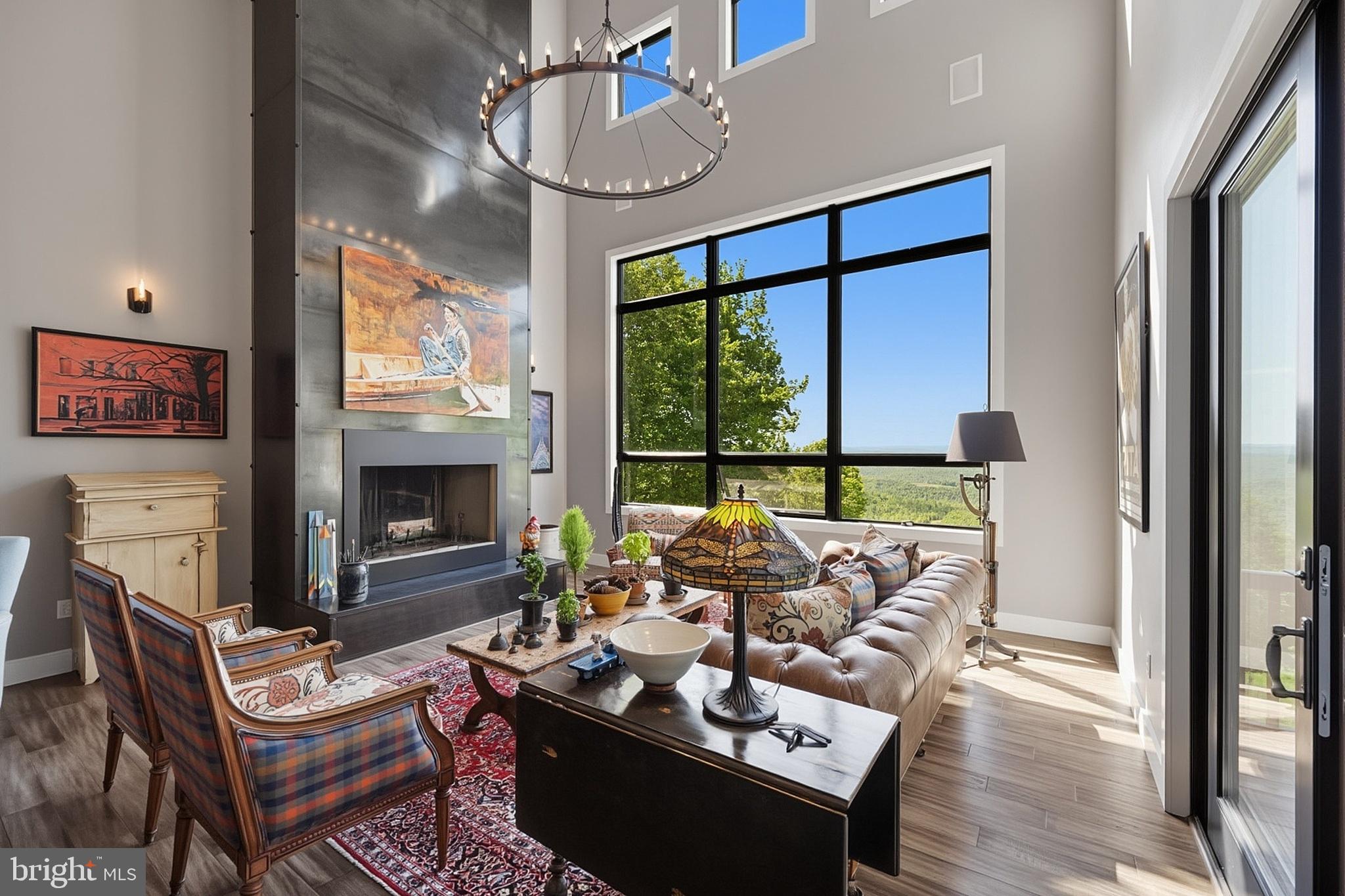 BACKBONE RIDGE - Residential