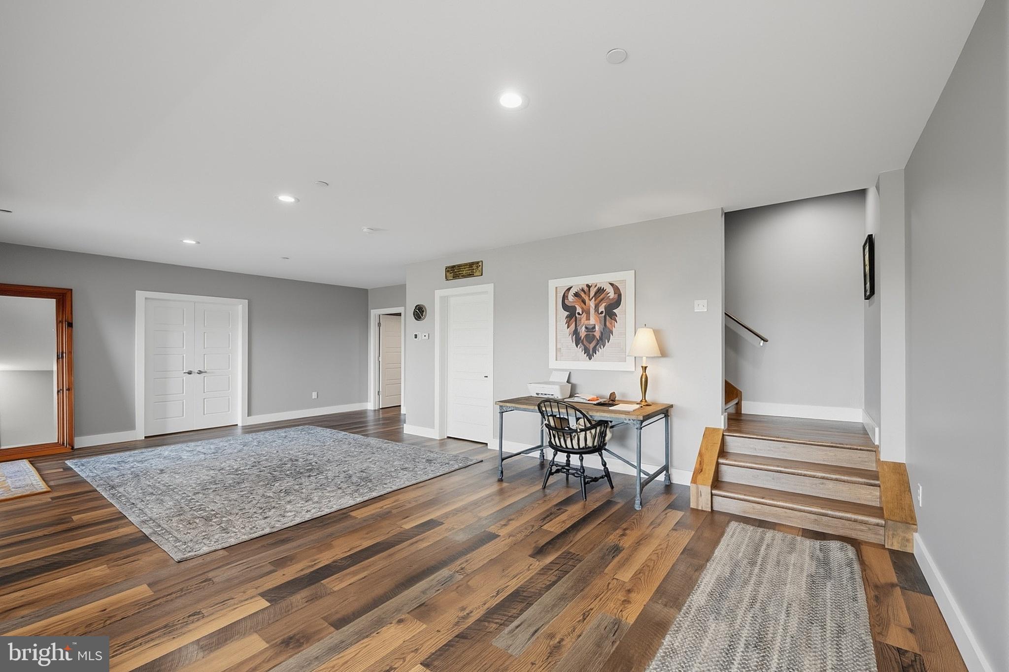 BACKBONE RIDGE - Residential