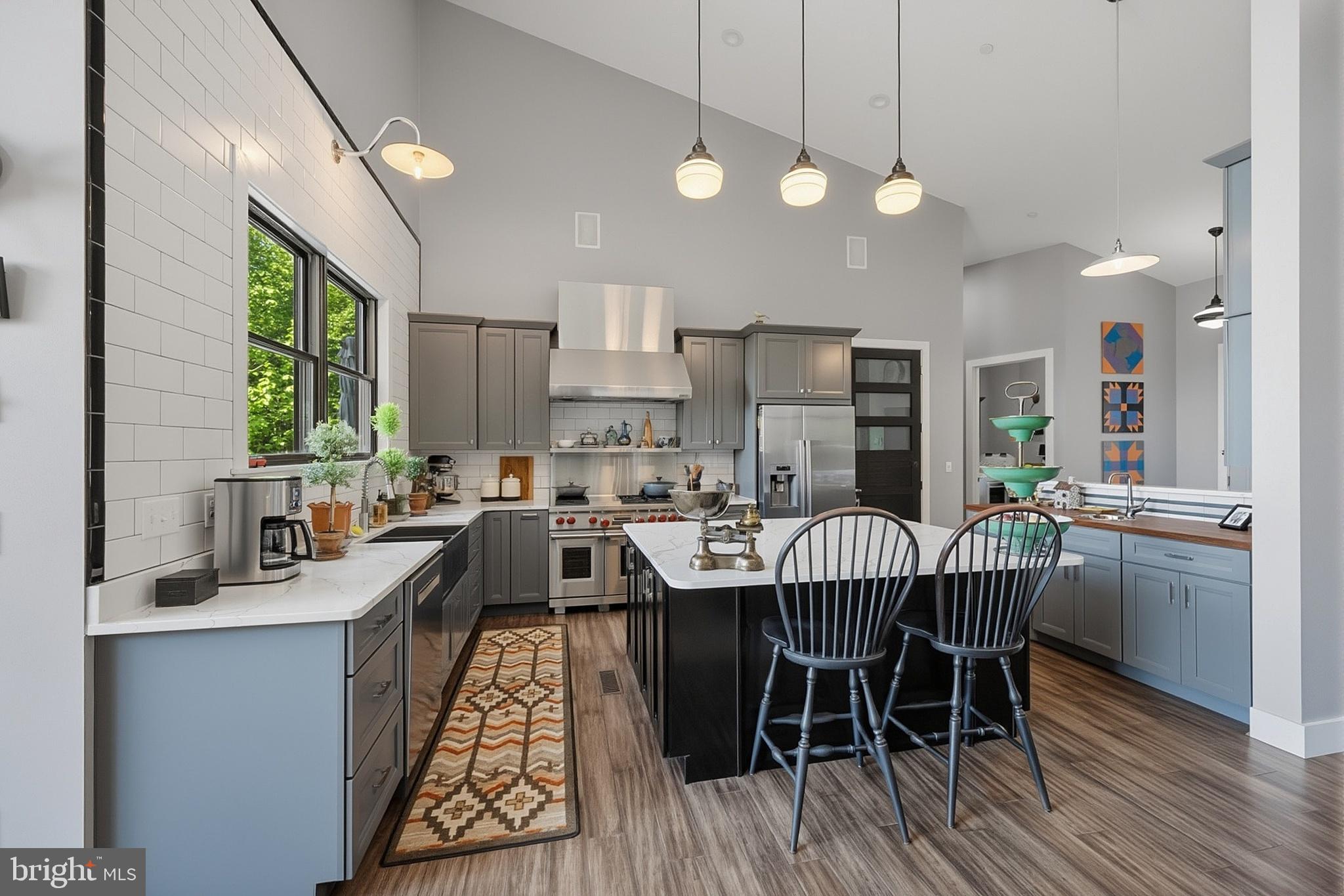 BACKBONE RIDGE - Residential
