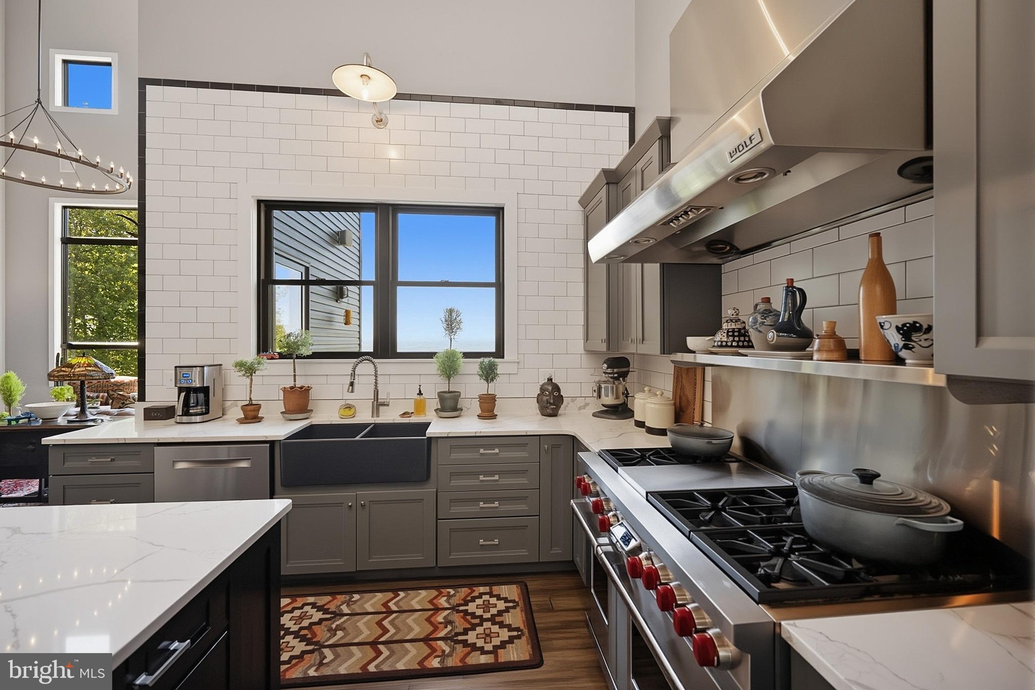 BACKBONE RIDGE - Residential