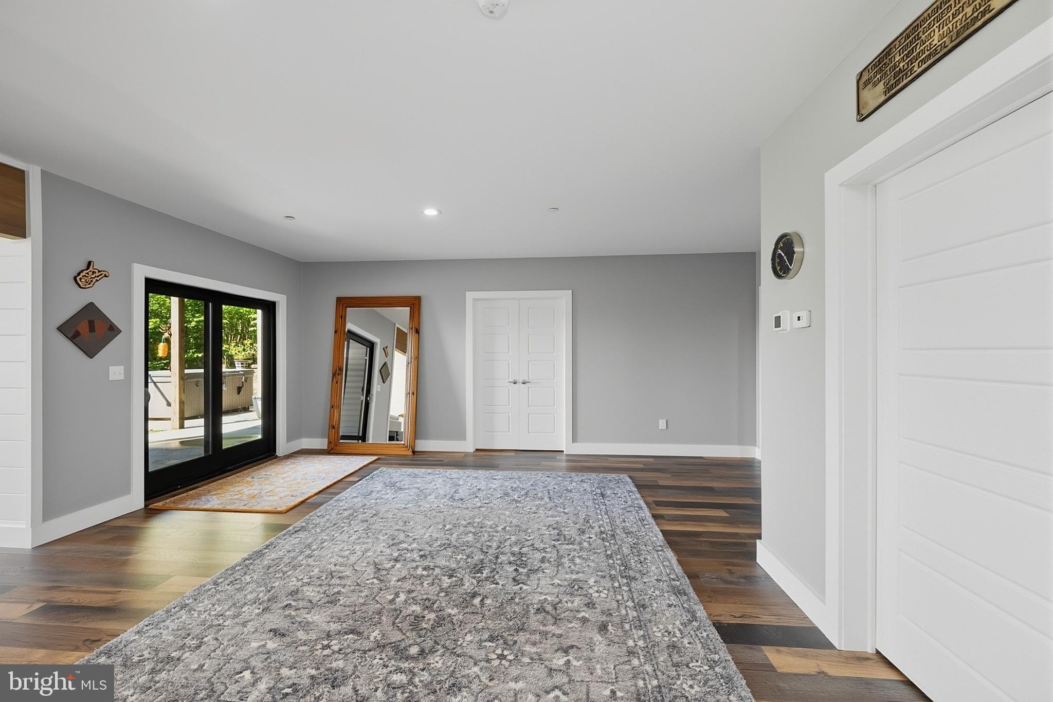 BACKBONE RIDGE - Residential