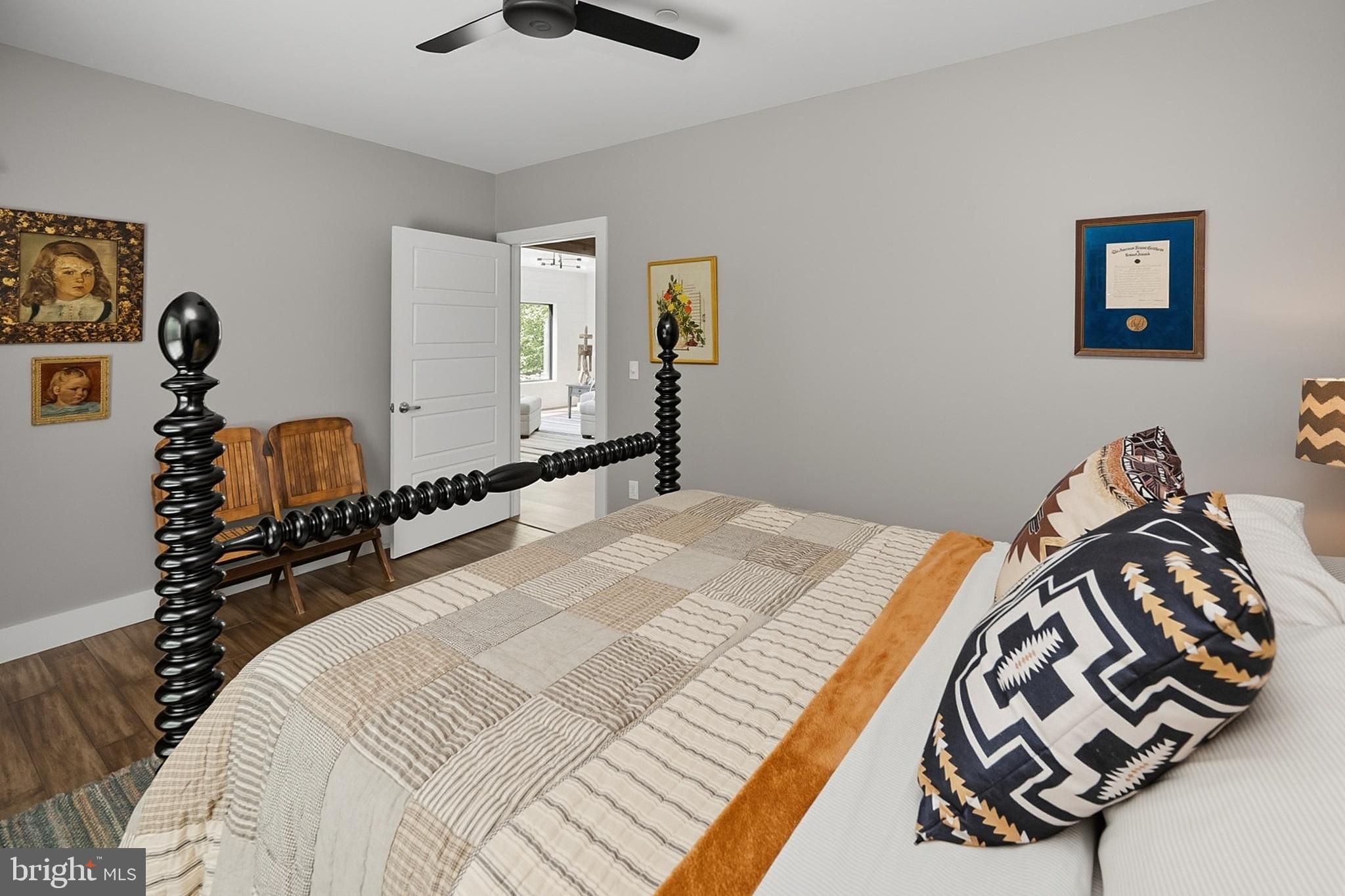BACKBONE RIDGE - Residential
