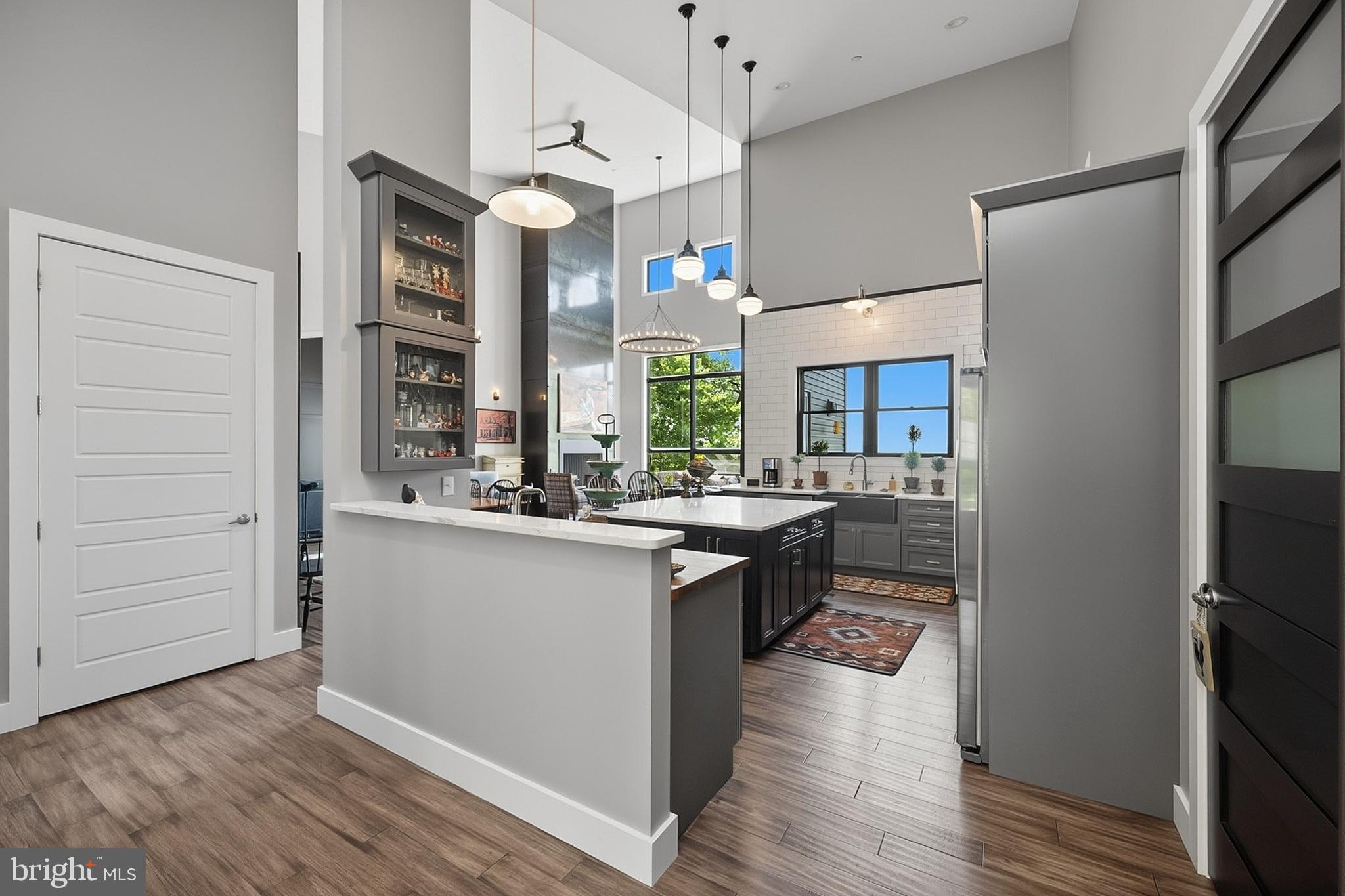 BACKBONE RIDGE - Residential
