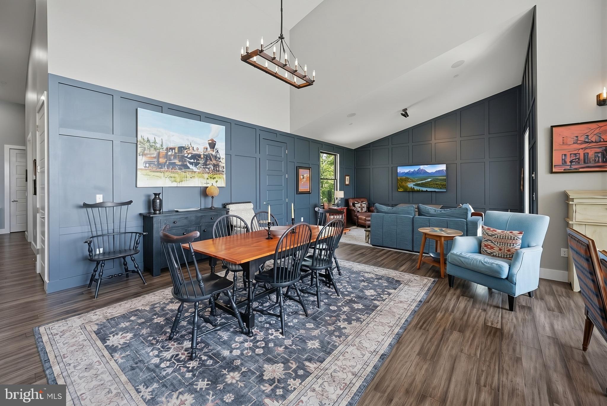 BACKBONE RIDGE - Residential