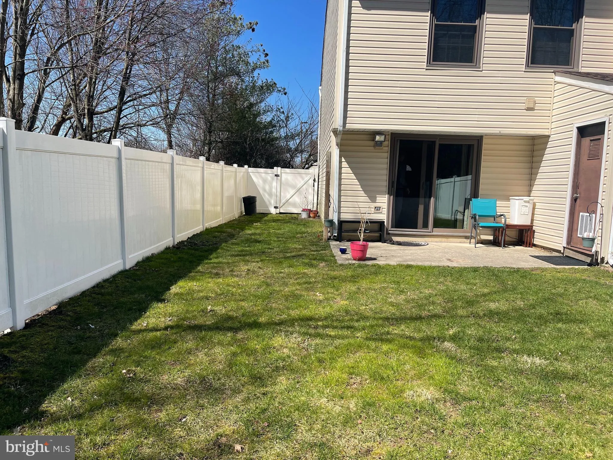 North Brunswick, New Jersey 08902, United States, 3 Bedrooms Bedrooms, ,3 BathroomsBathrooms,Residential,Active,173112