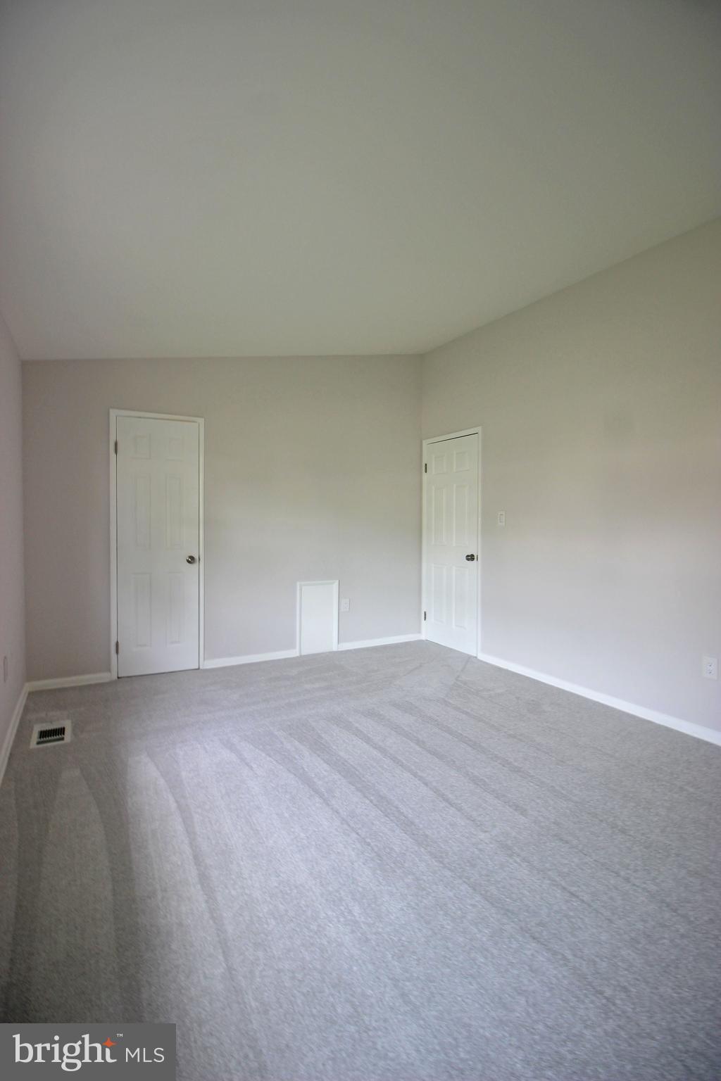 FAIRFAX HERITAGE - Residential