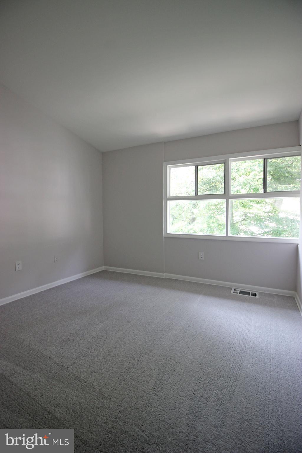 FAIRFAX HERITAGE - Residential