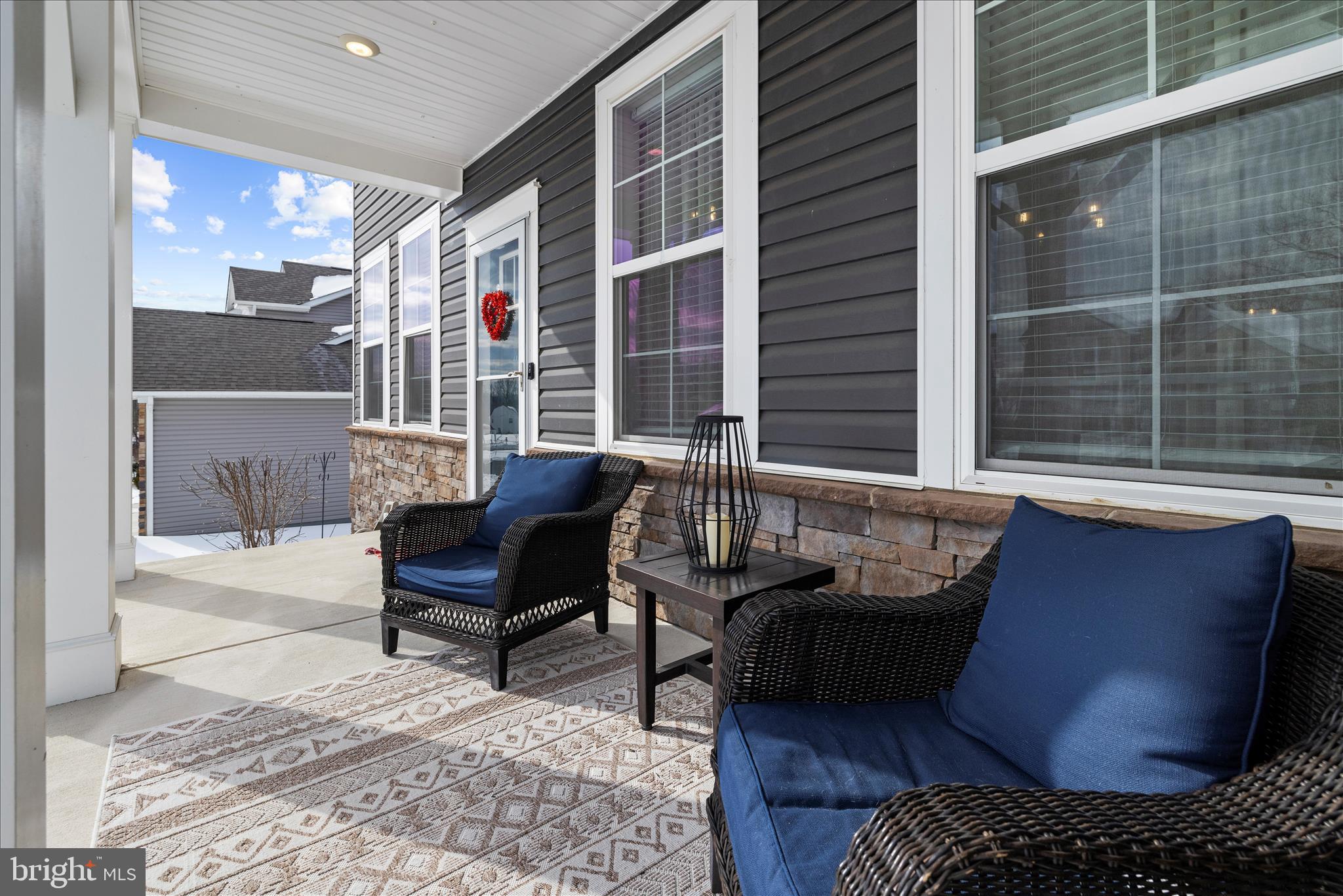 MONARCH GLEN - Residential