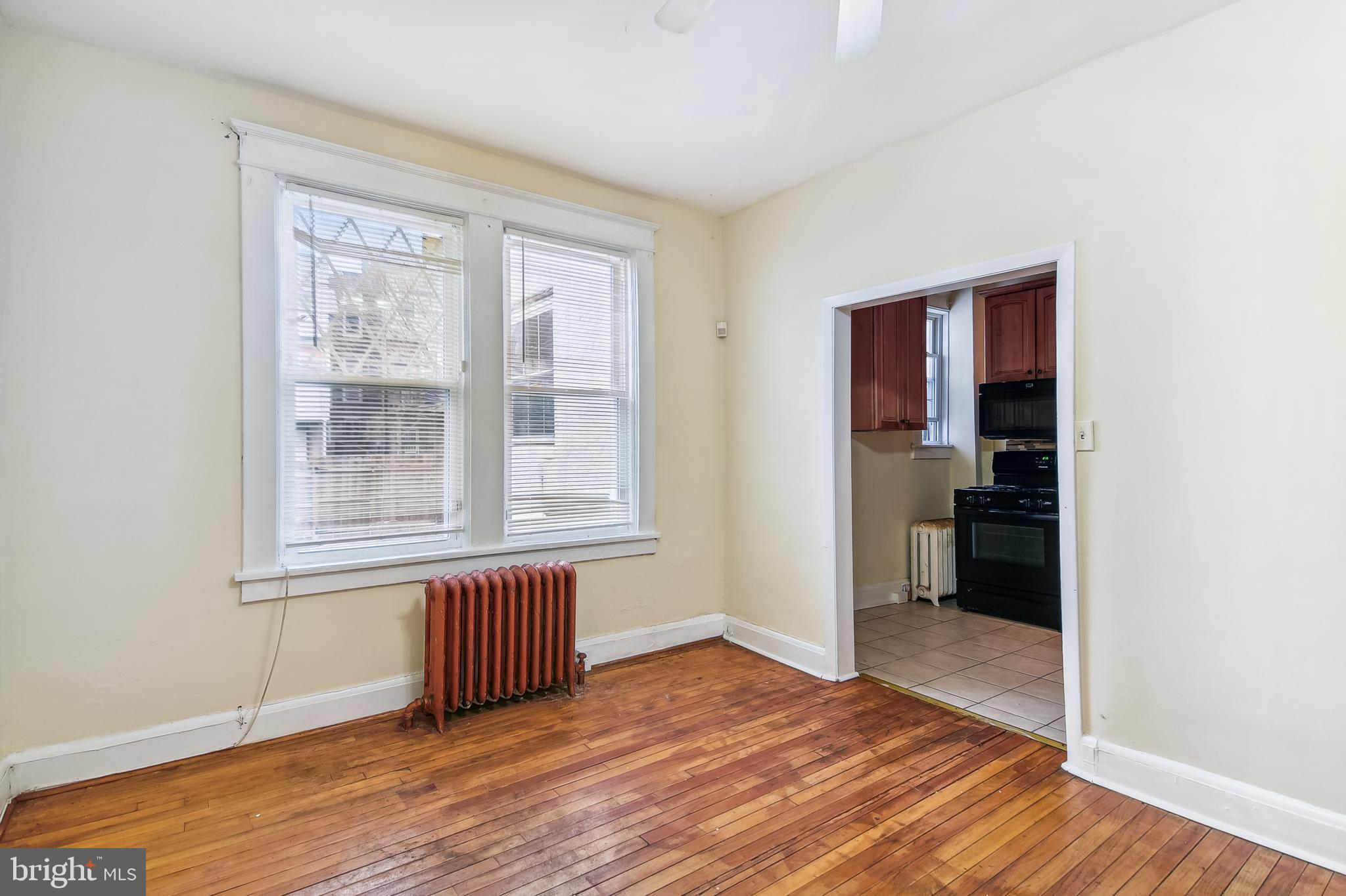 2319 W LAFAYETTE AVENUE