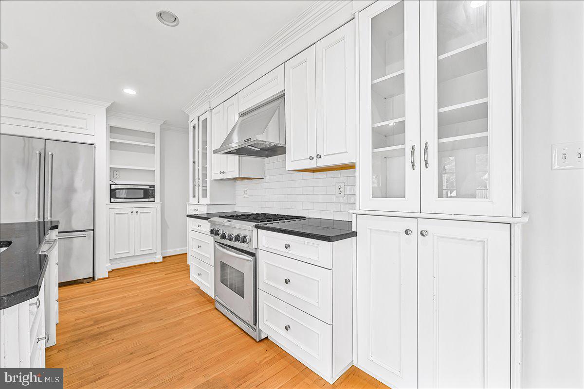 PARKWOOD - Residential