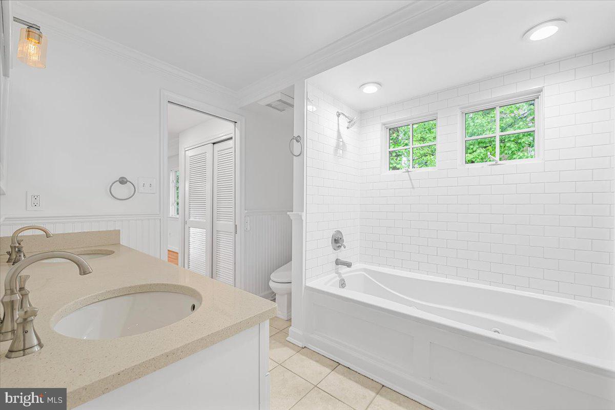 PARKWOOD - Residential