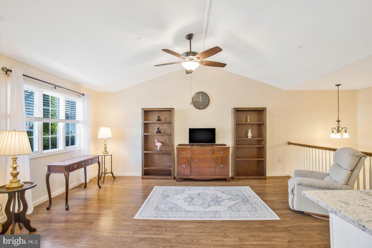 WESTLAKE - Residential