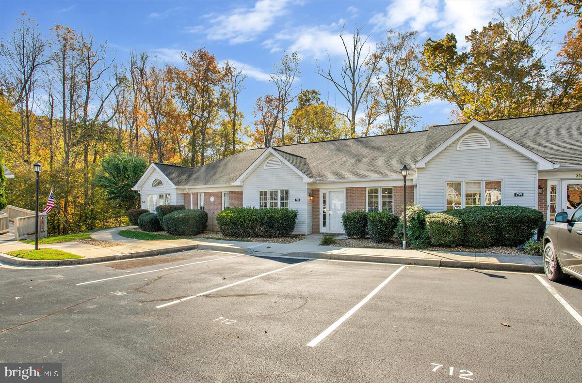 WESTLAKE - Residential