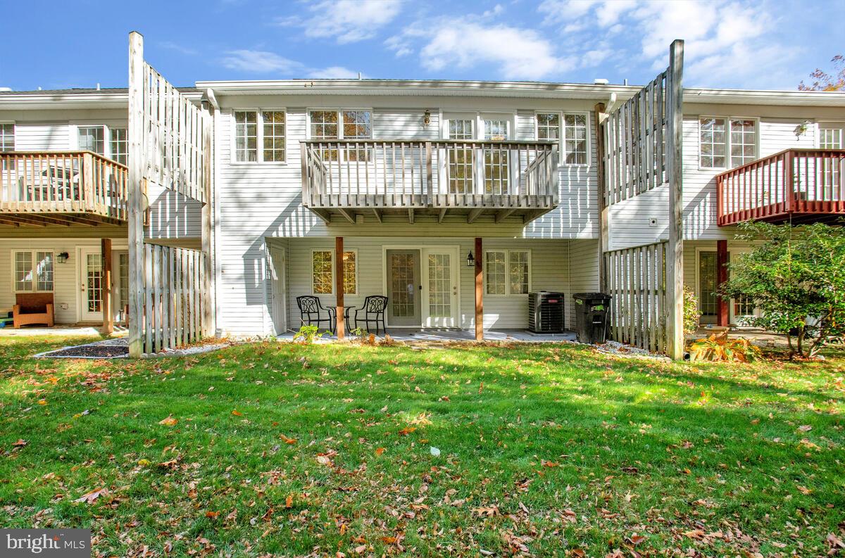 WESTLAKE - Residential