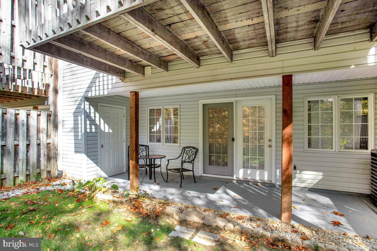 WESTLAKE - Residential