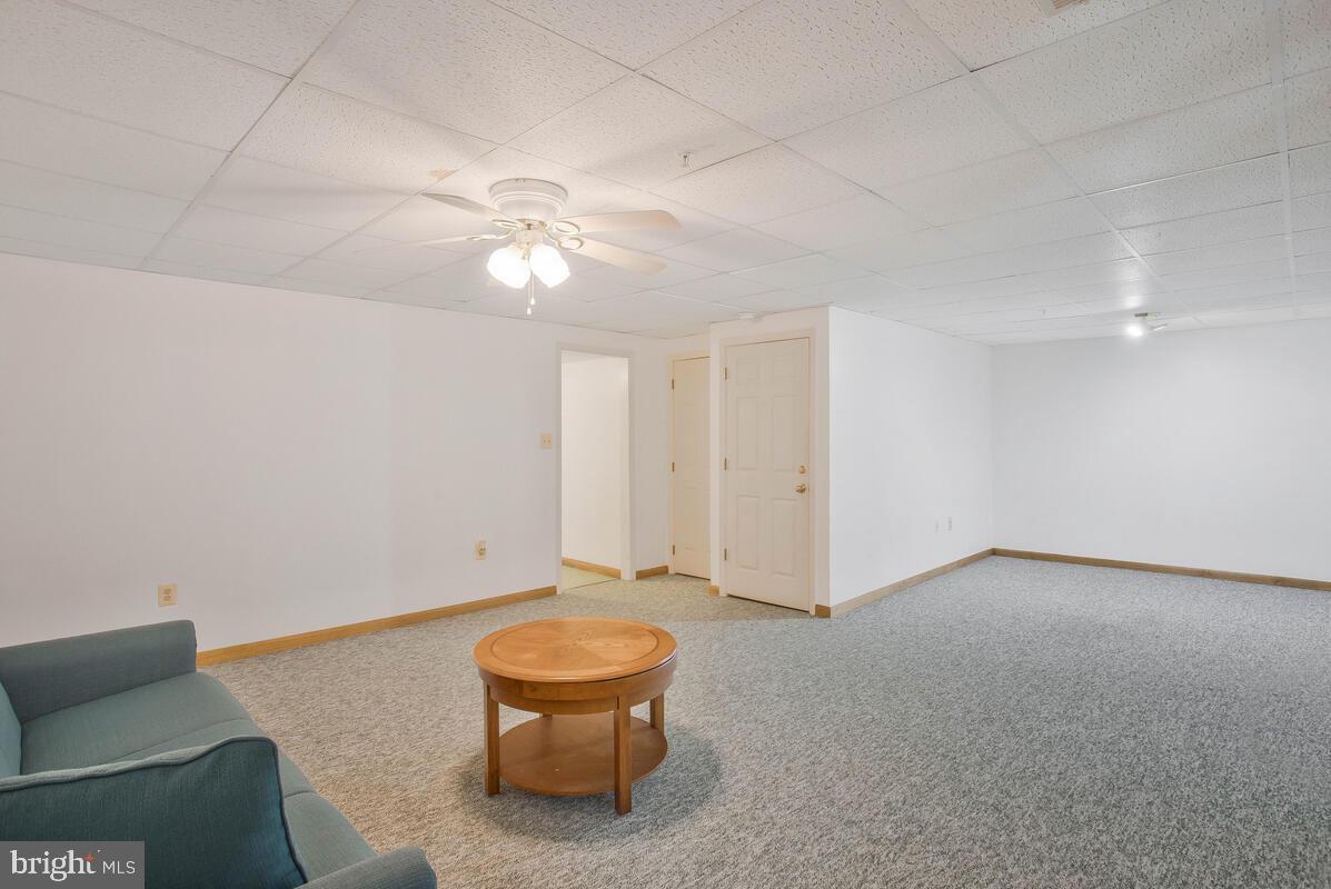 WESTLAKE - Residential