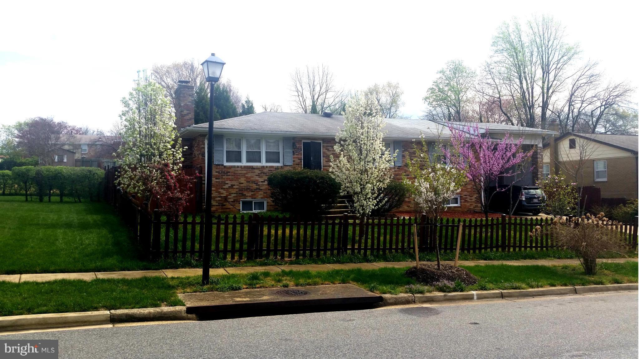 CHRIS MAR MANOR - Residential