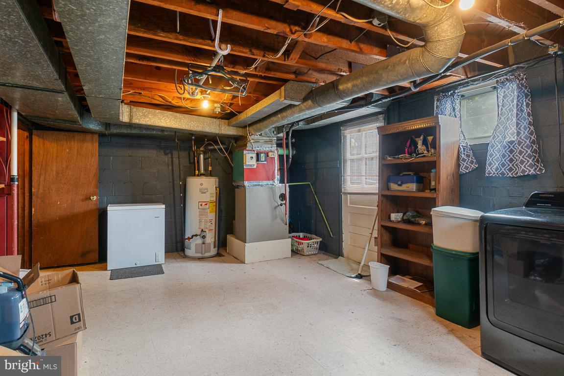 MARLOW HEIGHTS - Residential