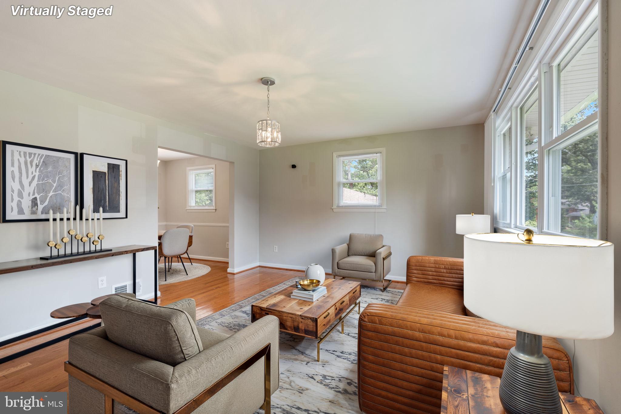 2540 OAK GLEN WAY
