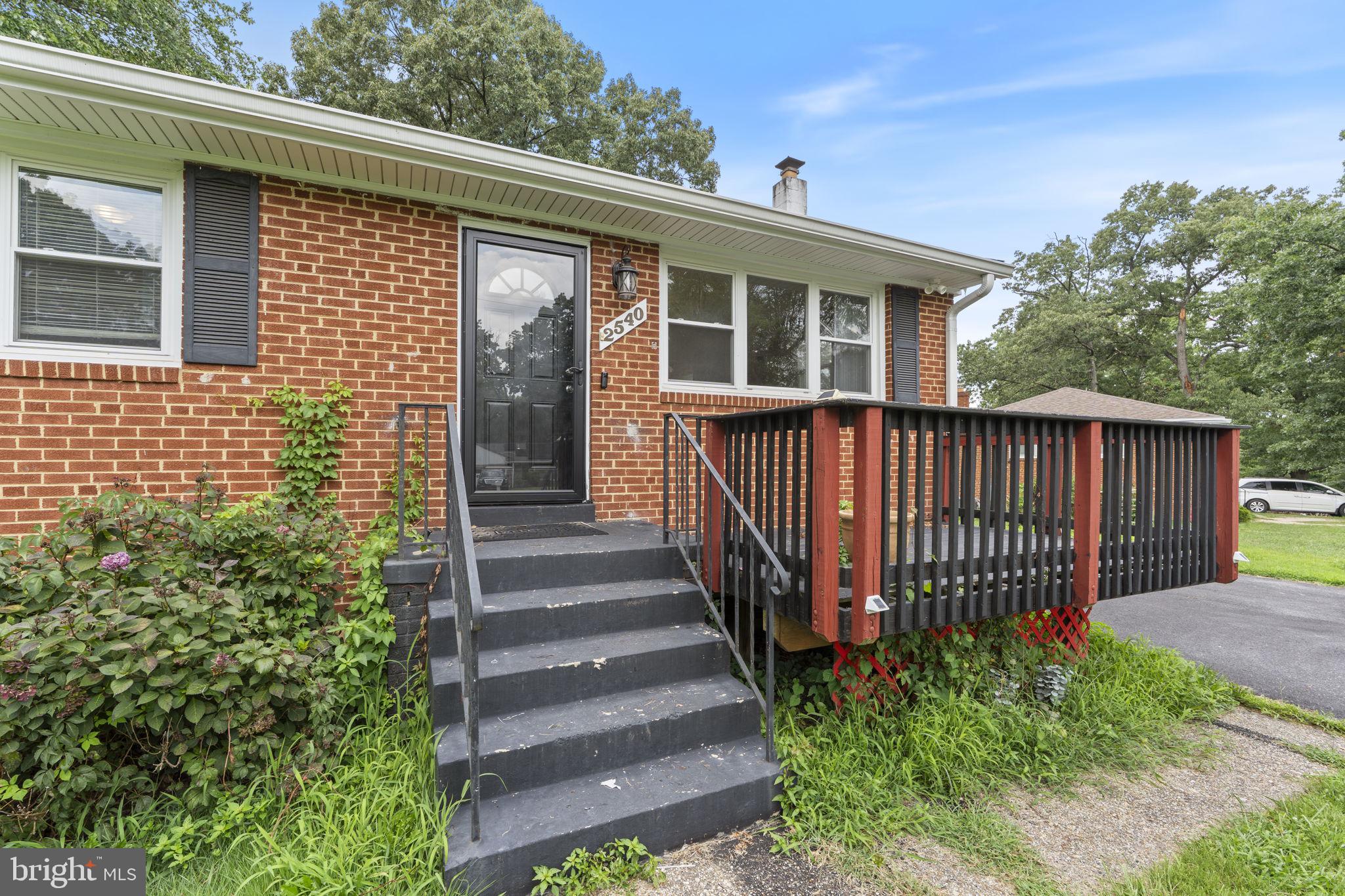 2540 OAK GLEN WAY