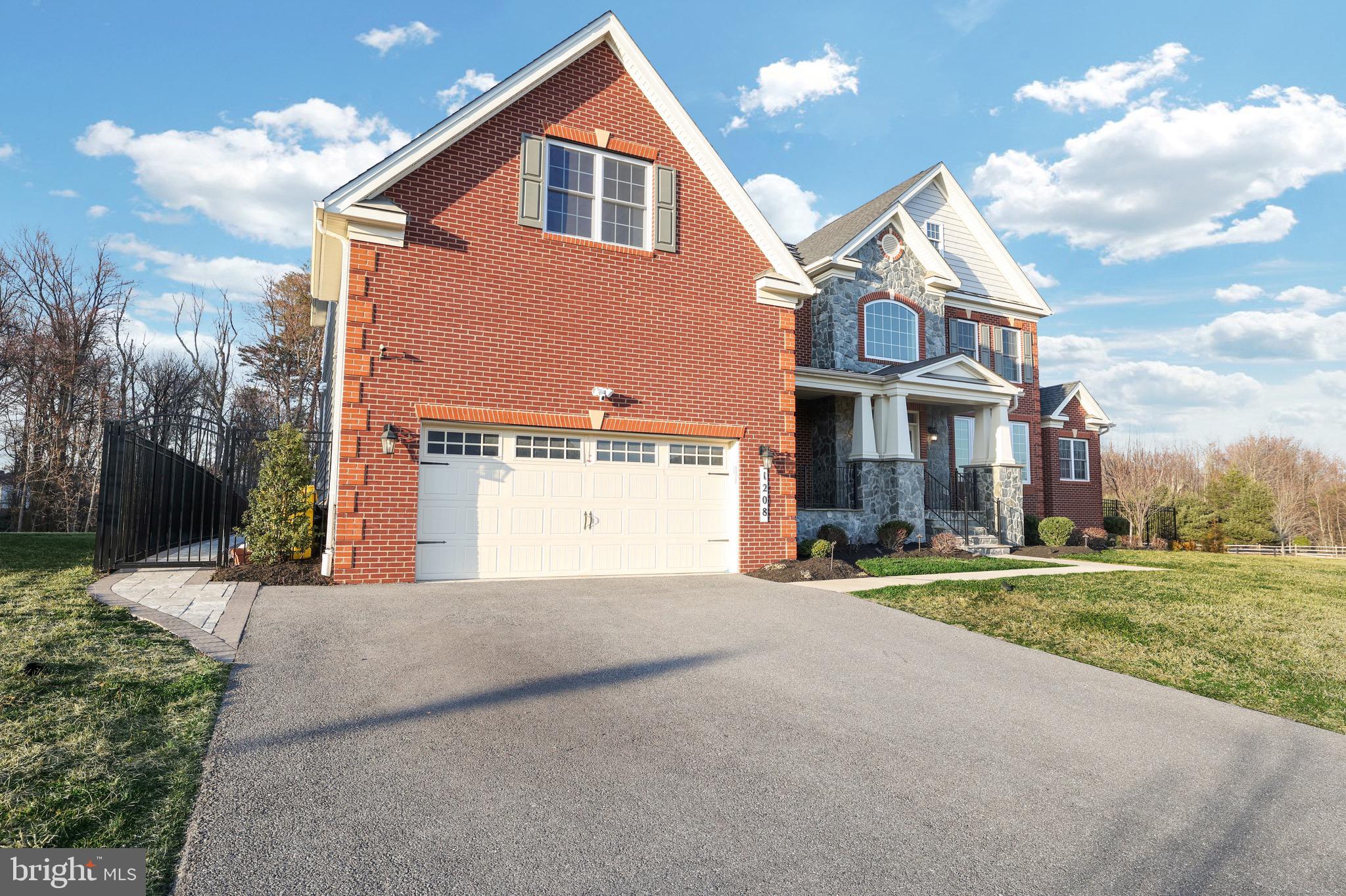 ARUNDEL FOREST - Residential