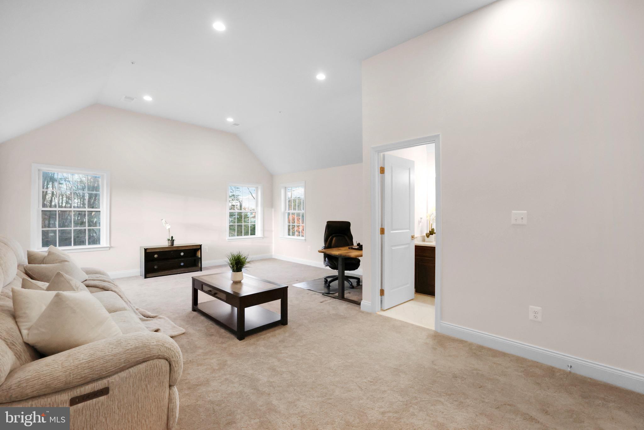 ARUNDEL FOREST - Residential