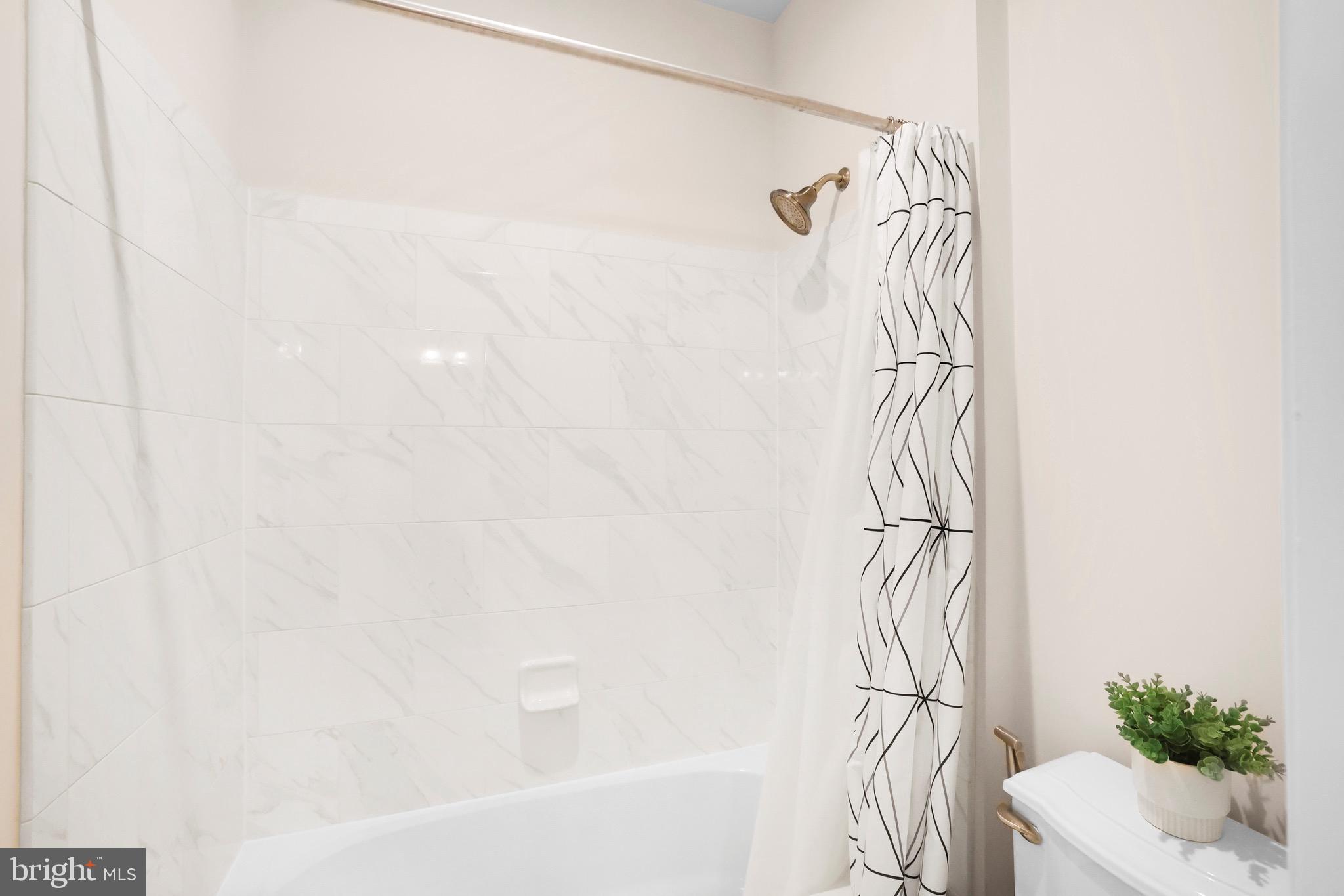 ARUNDEL FOREST - Residential