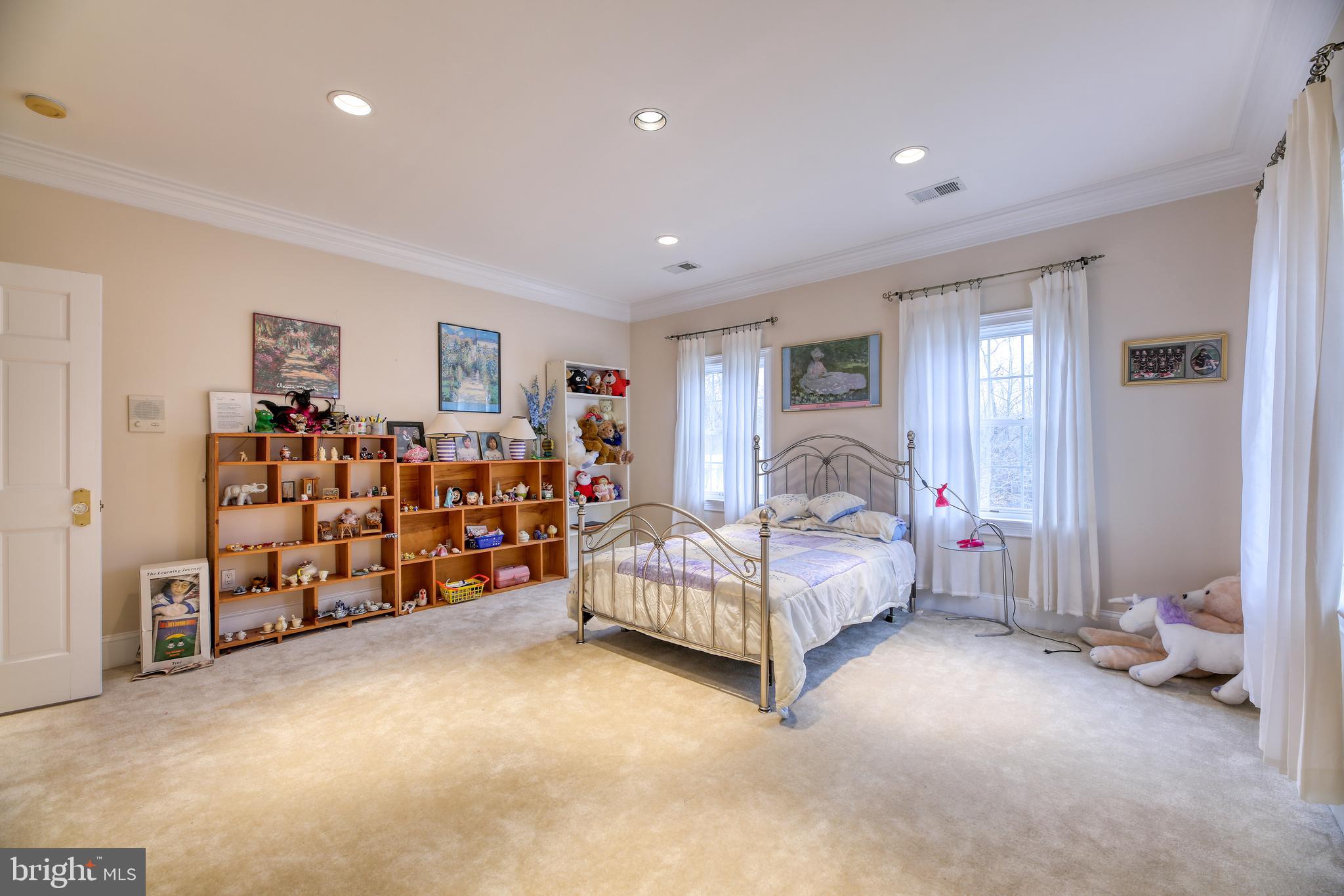 SENECA GREEN - Residential