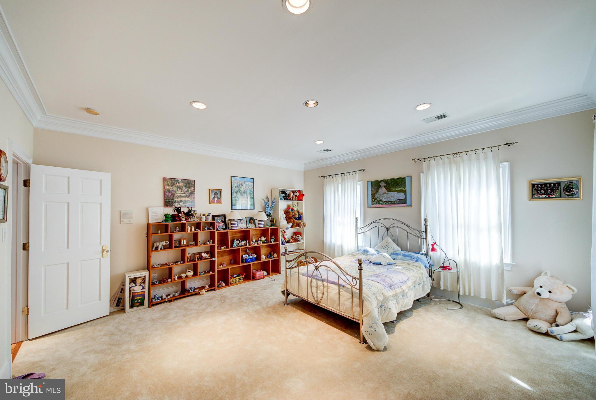 SENECA GREEN - Residential