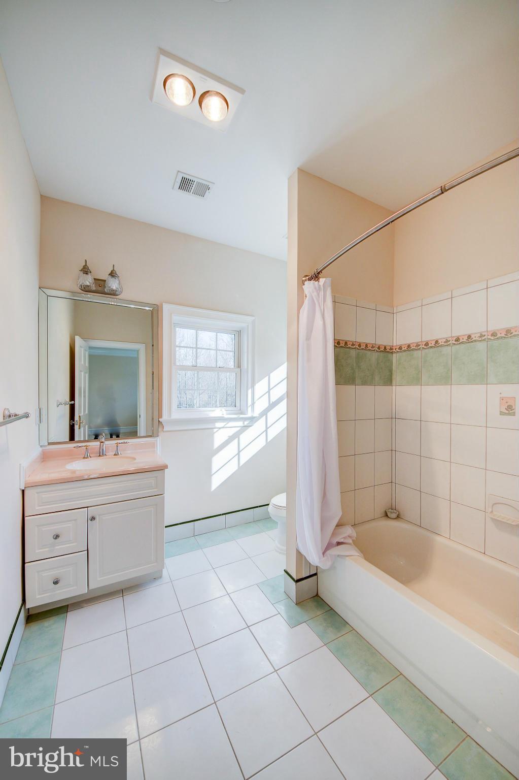 SENECA GREEN - Residential