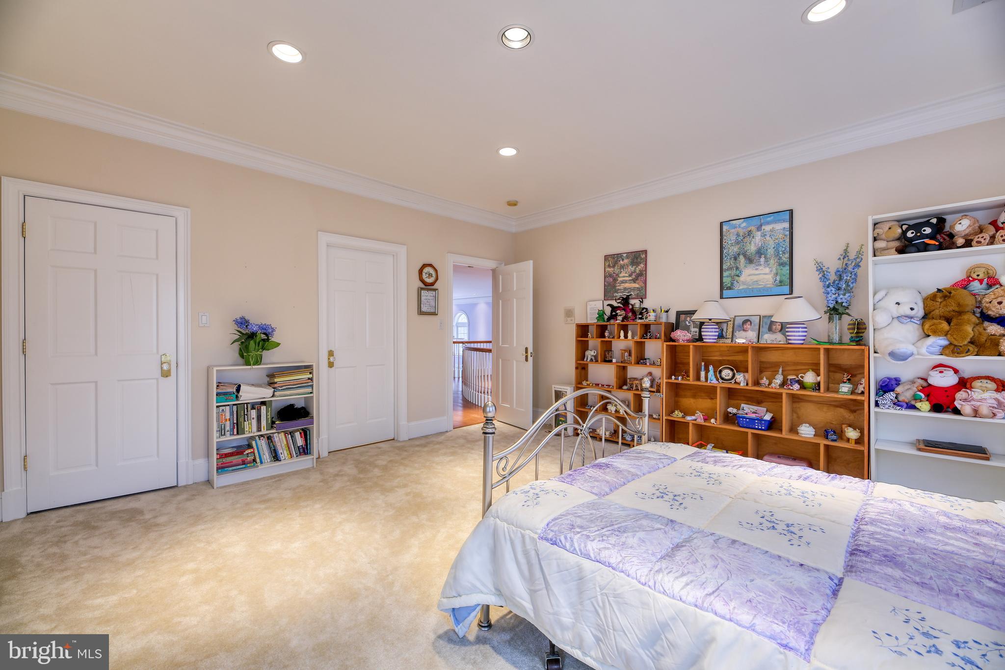 SENECA GREEN - Residential