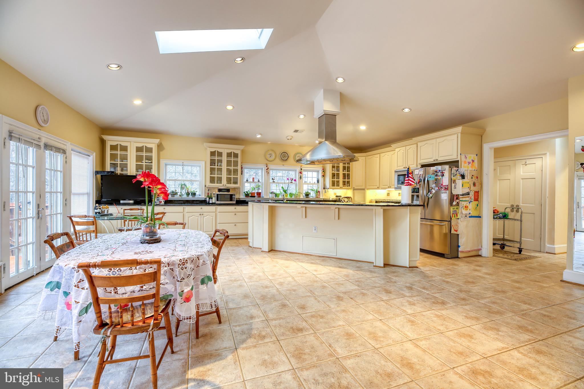 SENECA GREEN - Residential