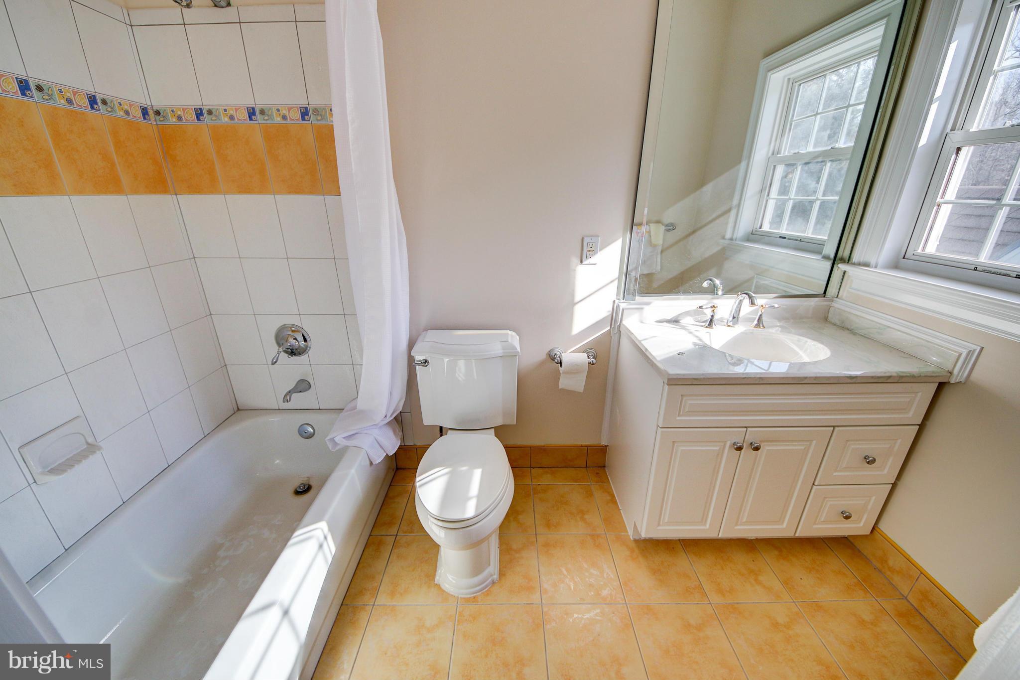 SENECA GREEN - Residential