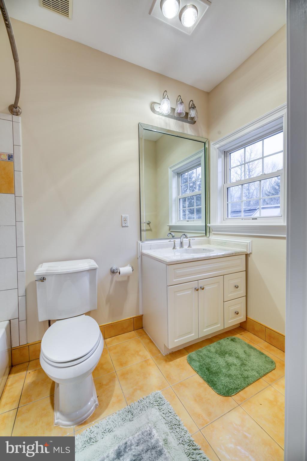 SENECA GREEN - Residential