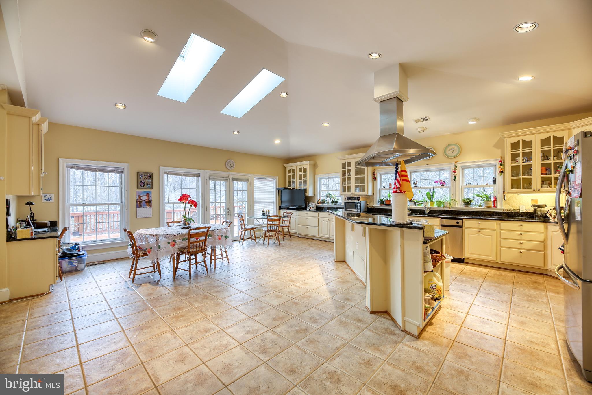 SENECA GREEN - Residential