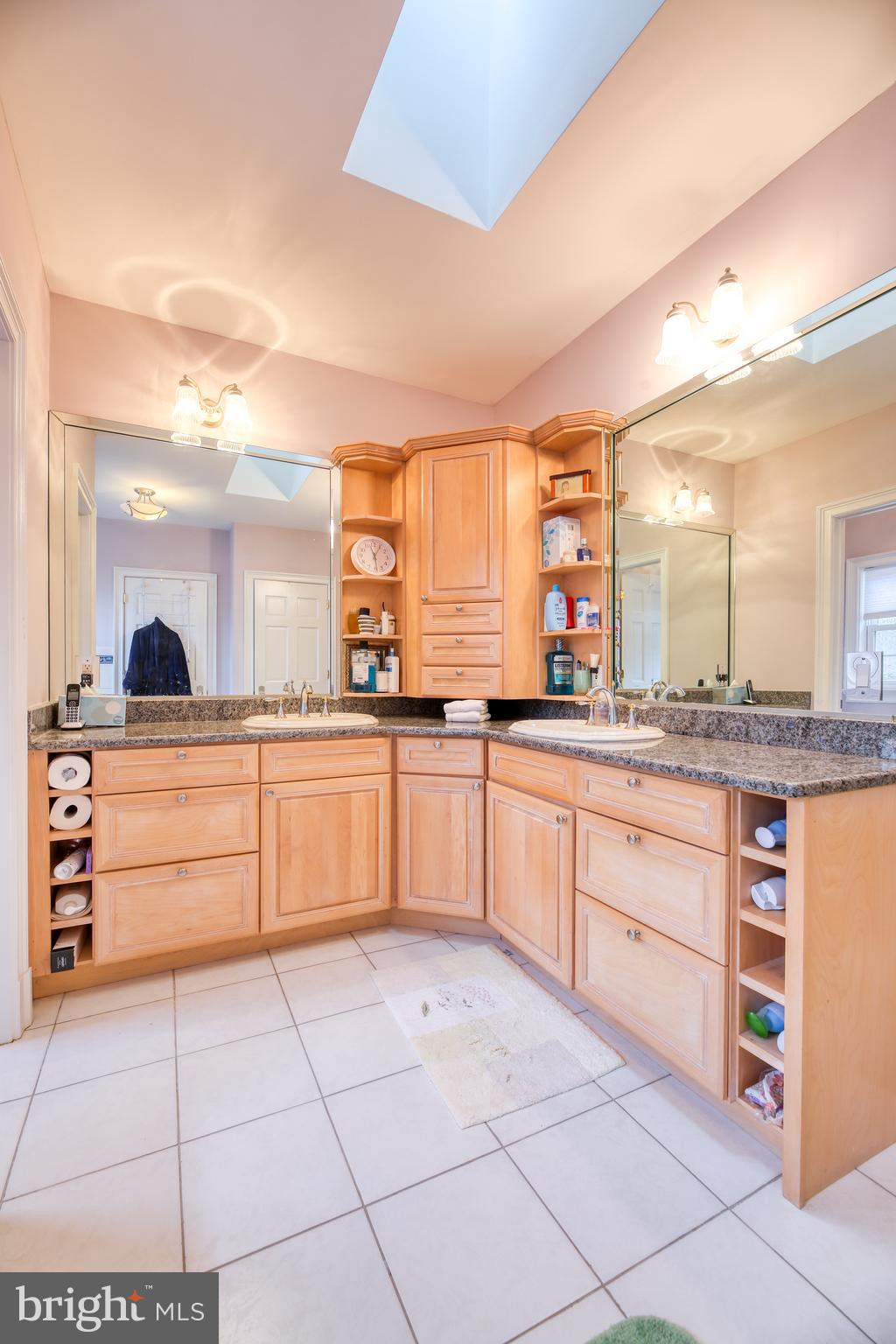 SENECA GREEN - Residential