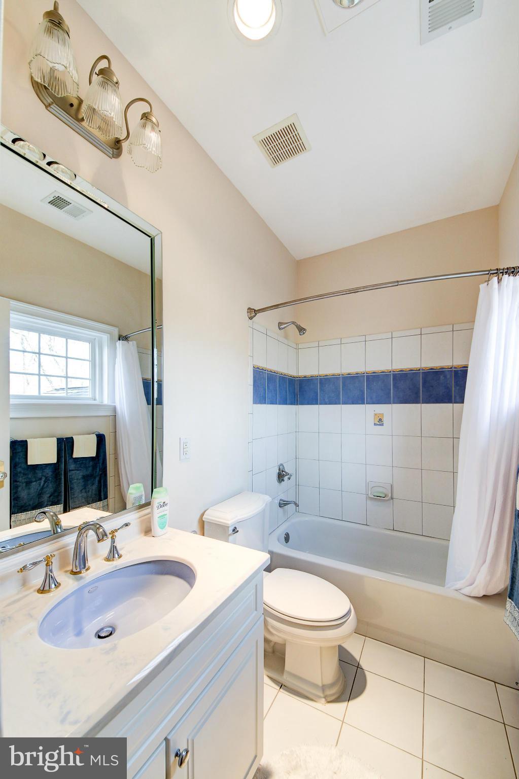 SENECA GREEN - Residential