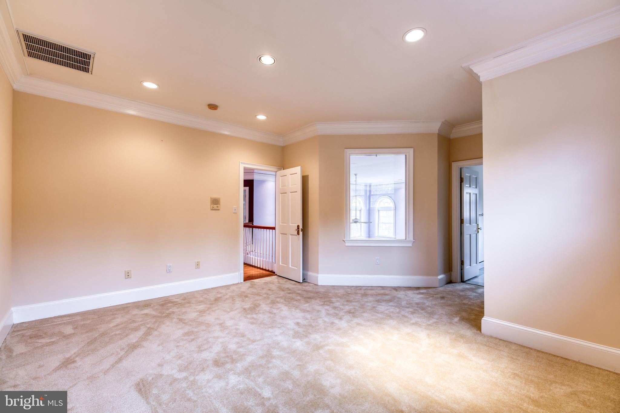 SENECA GREEN - Residential